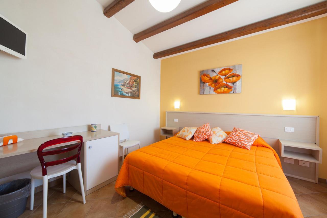 I Giardini Di Elencosta Bed and Breakfast Rilievo Buitenkant foto